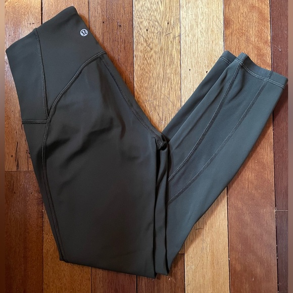 Lululemon Train Times 7/8 Pant Size 4 - Picture 1 of 5